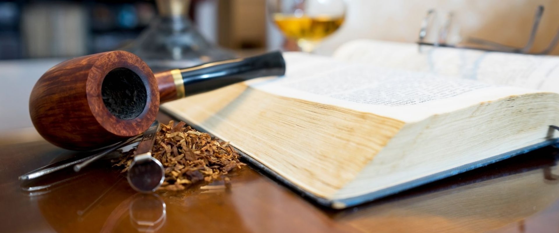 Smoking Pipes and Cigars A Comprehensive Guide